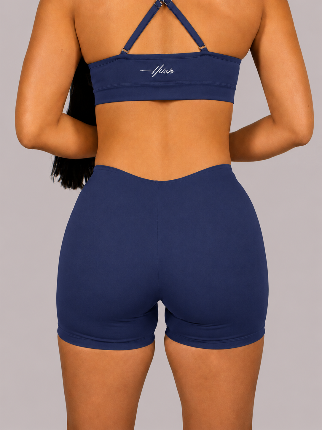 Azul oscuro
