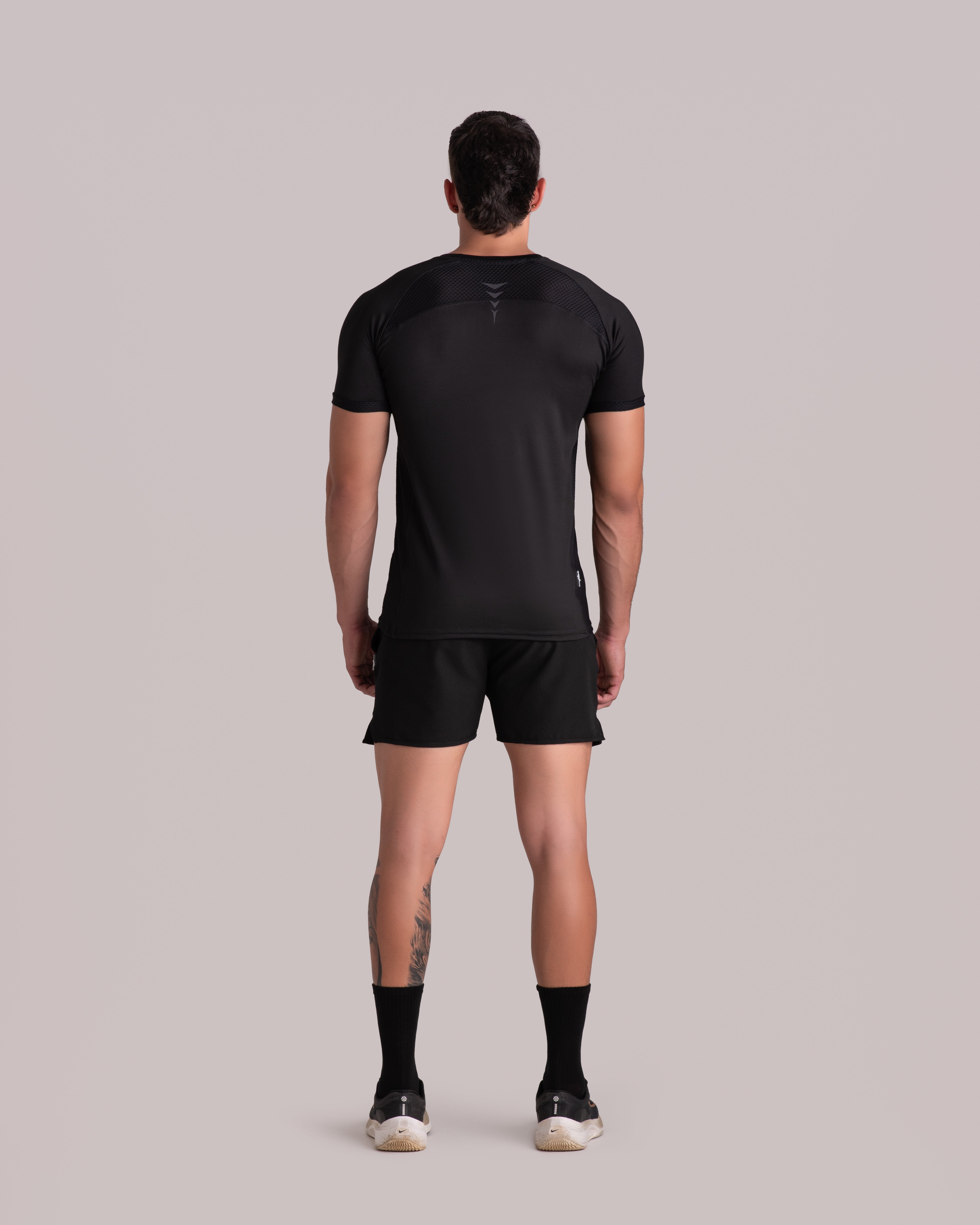 camiseta athletic survival - negra