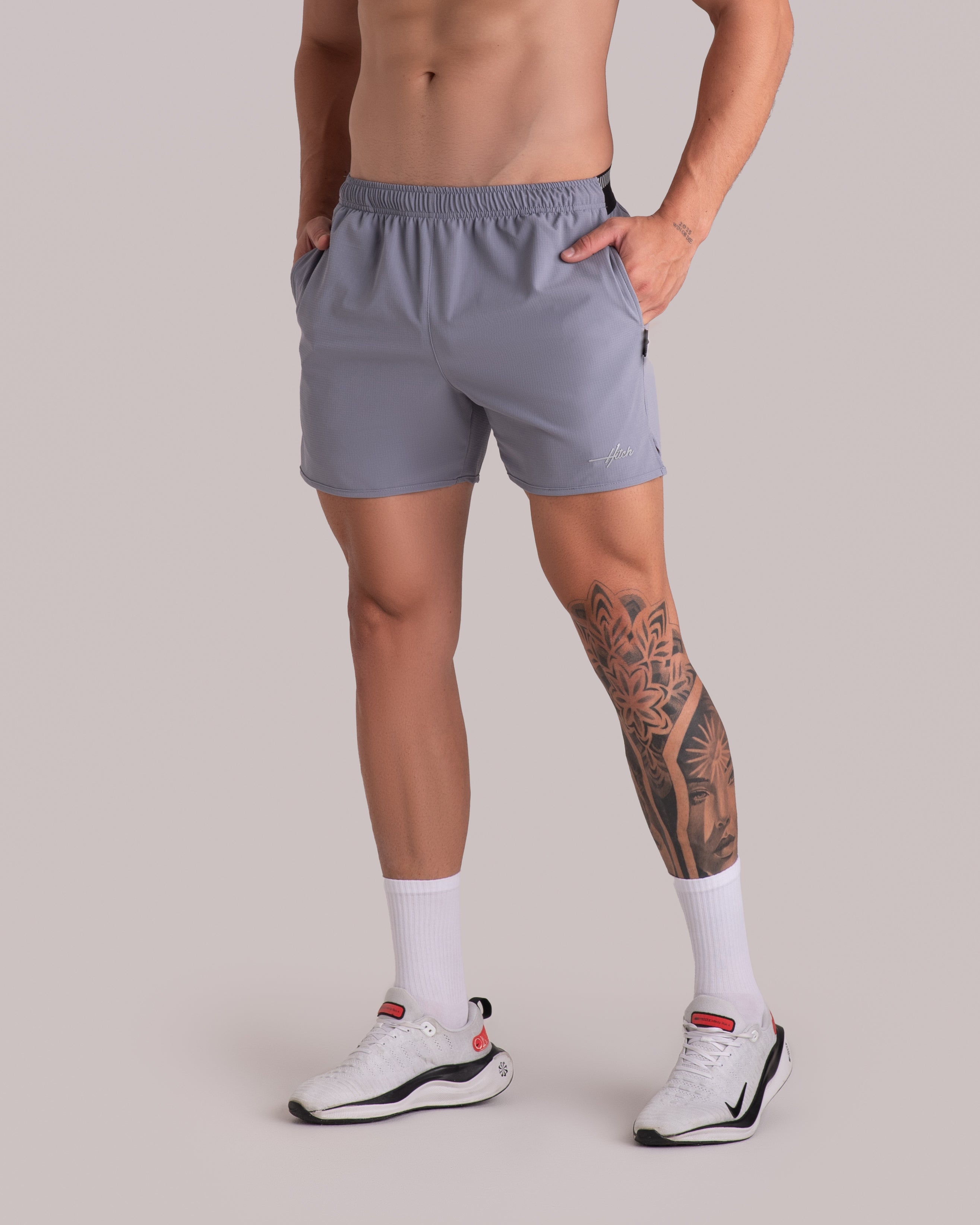 pantaloneta corta athletic band - gris claro