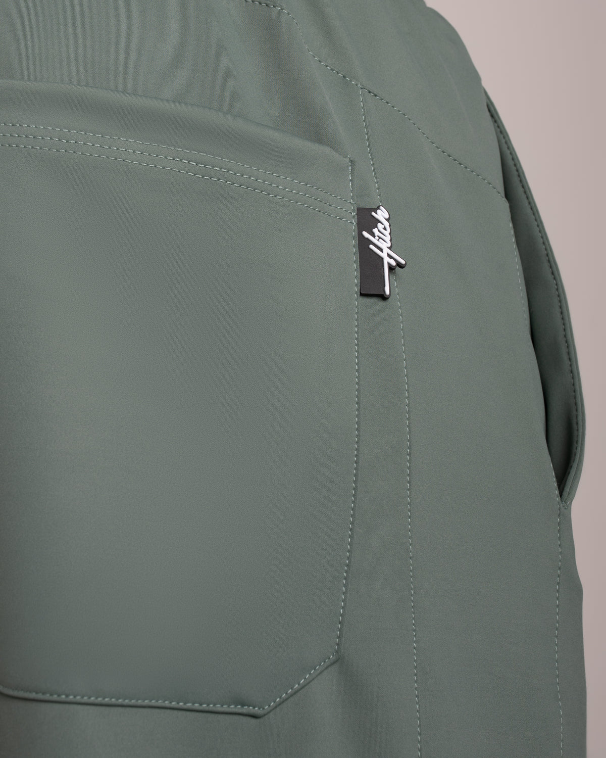 verde oliva